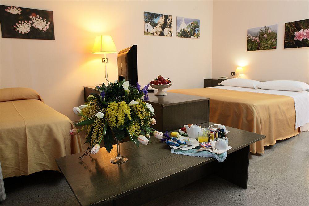Park Hotel San Michele 마르티나프란카 외부 사진