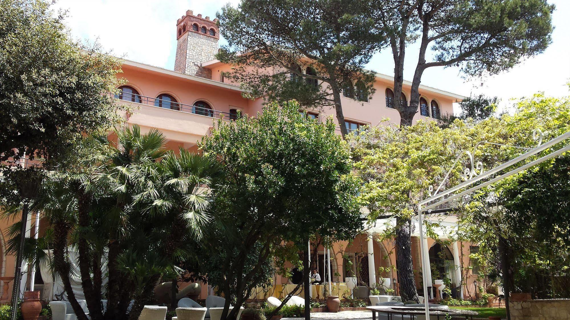 Park Hotel San Michele 마르티나프란카 외부 사진