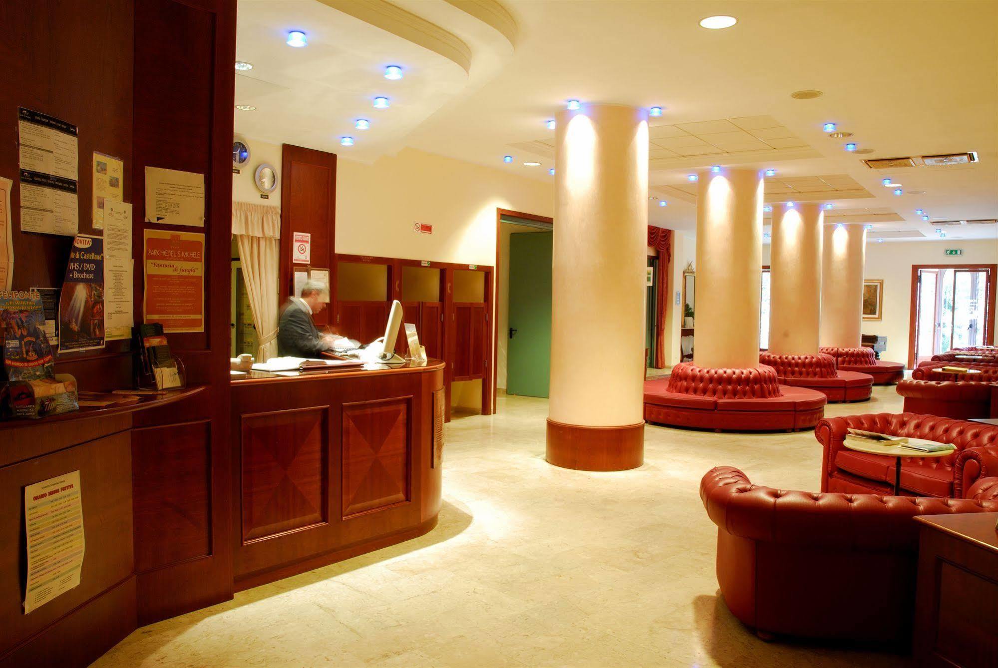 Park Hotel San Michele 마르티나프란카 외부 사진