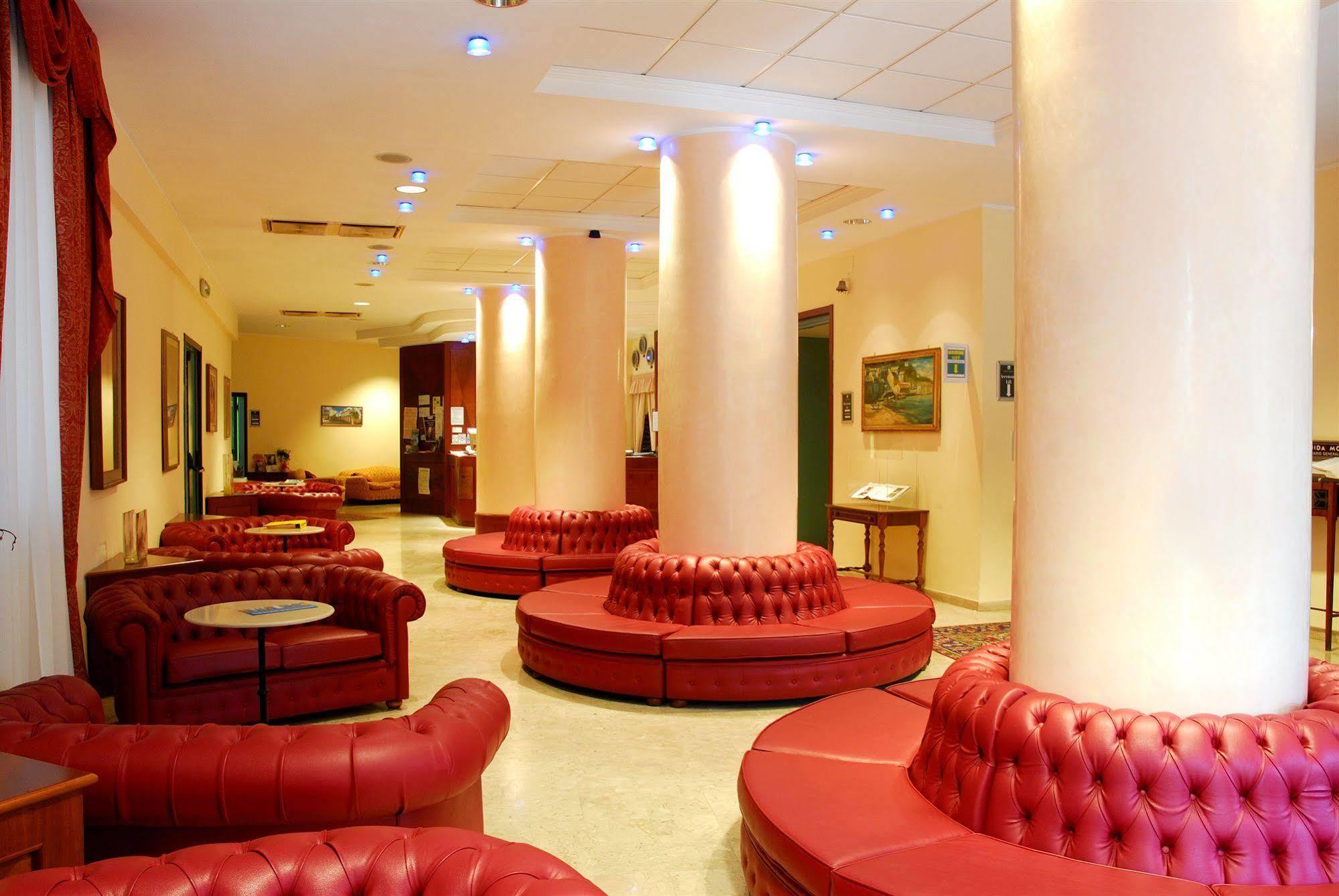 Park Hotel San Michele 마르티나프란카 외부 사진
