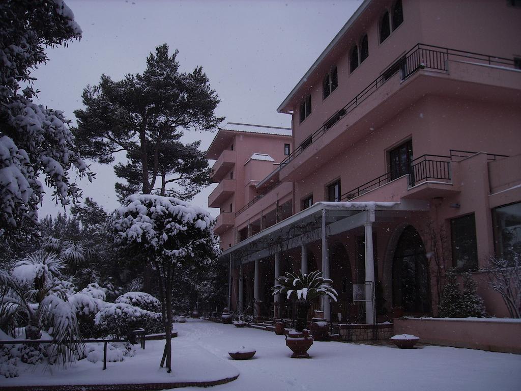 Park Hotel San Michele 마르티나프란카 외부 사진